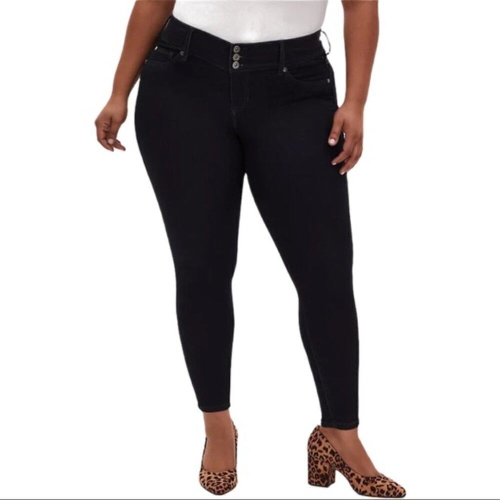 Torrid Jegging Super Stretch Mid Wash Jeans 14 T